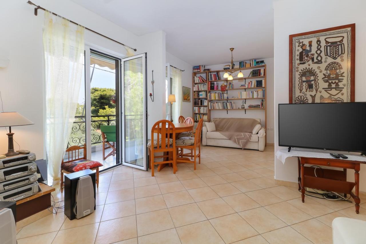 Zoumperi Cute And Cozy Close To Airport And Rafina *