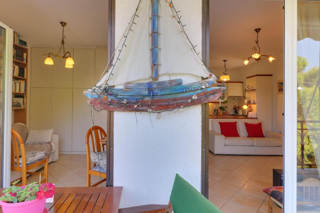 Zoumperi Cute And Cozy Close To Airport And Rafina Apartment